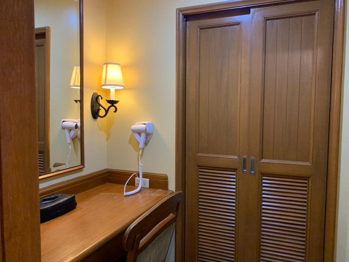 The Manor Hotel Baguio Private Unit Superior Room With A Great View Baguio City Exterior foto